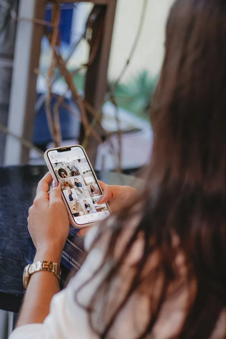 SynqEvent-Guest uploading photos